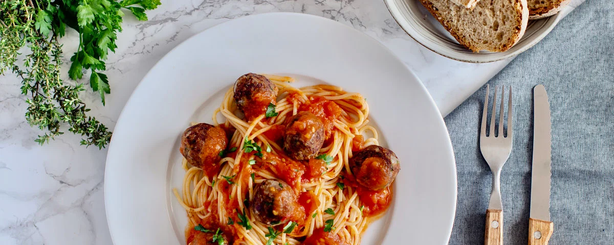 Recipe kit spaghetti with vegan meatballs